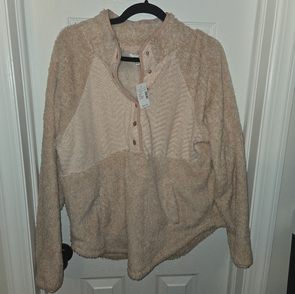 Sherpa Pullover